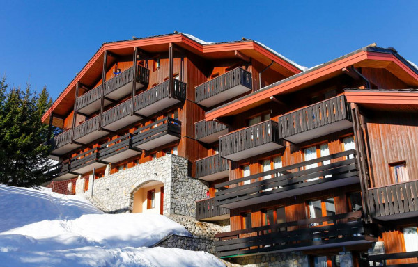 Appartement ski aux pieds pour 8 personnes à Courchevel Village