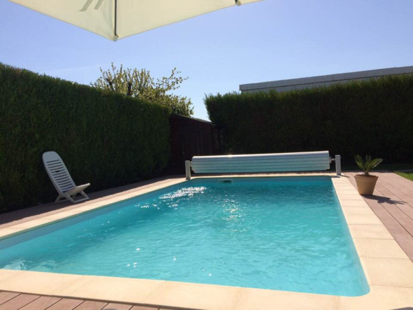 Chambre privée avec piscine chez Sandrine - La chambre Grise