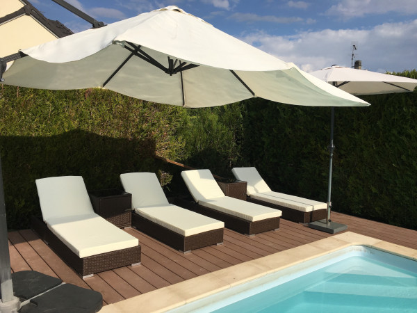 Chambre privée avec piscine chez Sandrine - La chambre Beige